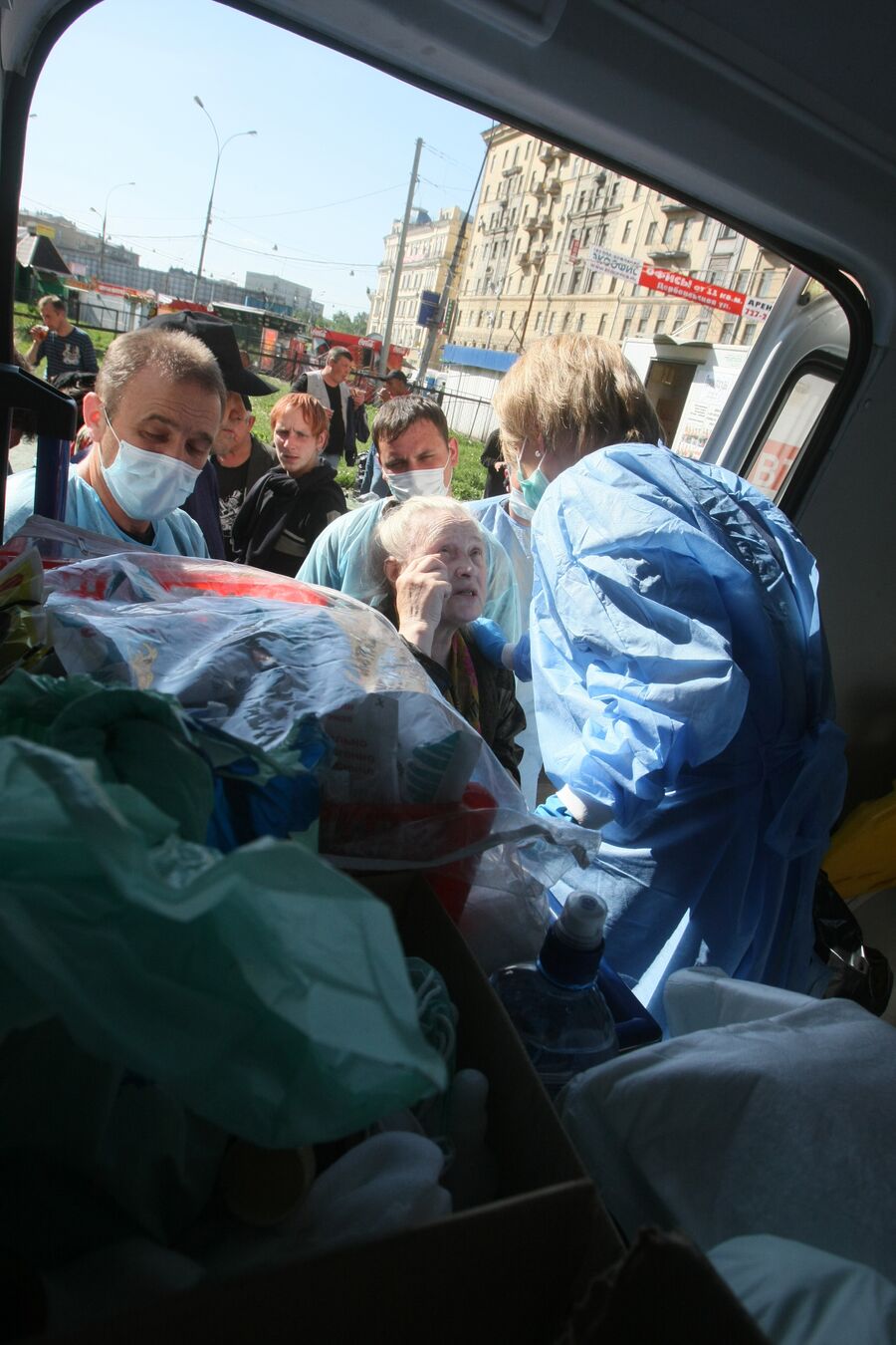 Работа сотрудников МОО Справедливая помощь на Павелецком вокзале