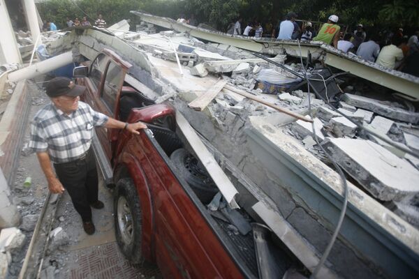 Число жертв сильного землетрясения в Гондурасе возросло до 6 человек