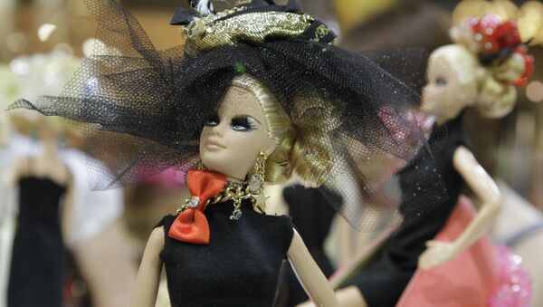 Выставка куклы Barbie в Центре современного искусства Винзавод