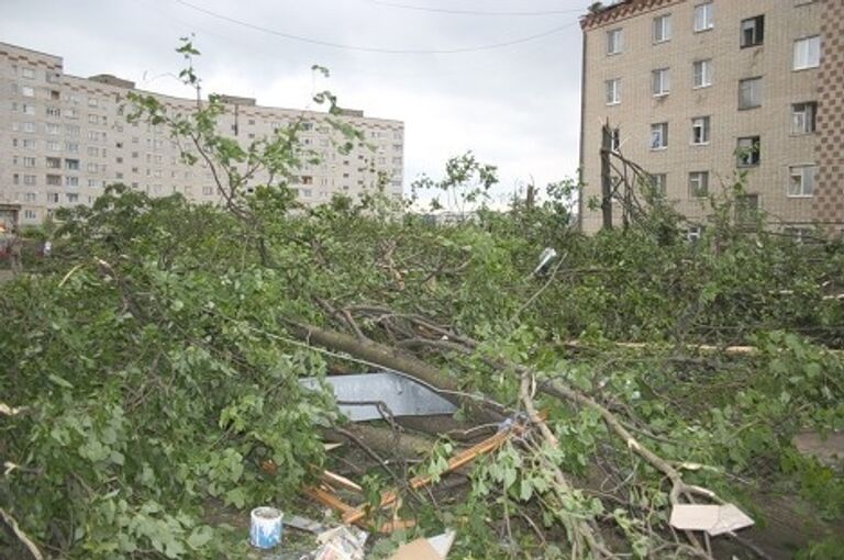 Последствия торнадо в Краснозаводске