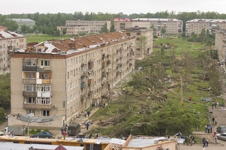 Последствия торнадо в Краснозаводске