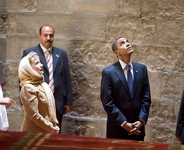 Барак Обама и Хиллари Клинтон в мечети