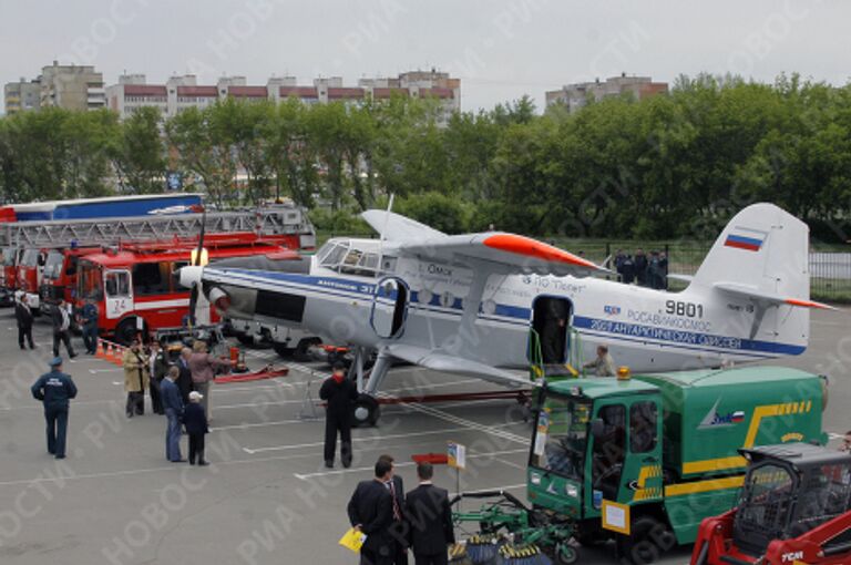 Показ техники на полигоне в рамках ВТТВ-Омск-2009