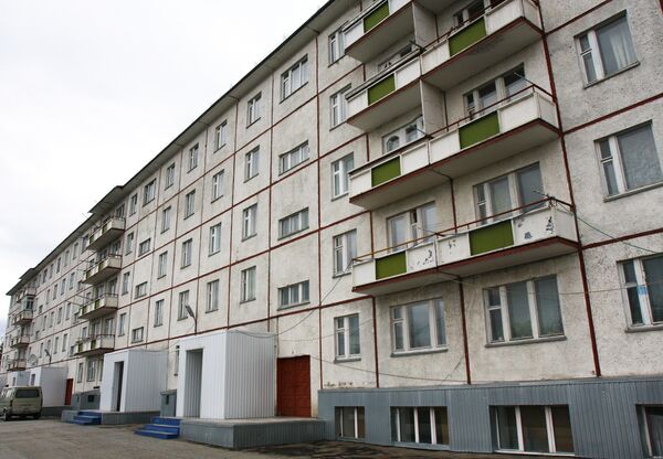 Госдума продлила бесплатную приватизацию жилья в РФ до 2013 года
