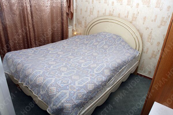 Комната в квартире в поселке Еруда на два этажа ниже той, в которой зарегестрирован президент группы Онэксим Михаил Прохоров