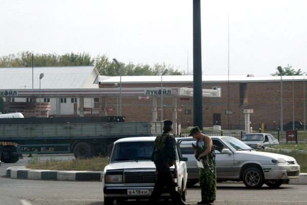 Взрывное устройство обнаружено под днищем машины сотрудника конвоя в Ингушетии