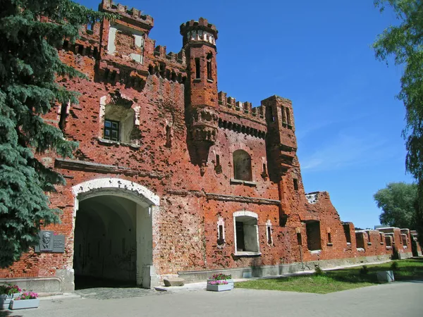Мемориальный комплекс Брестская крепость-герой