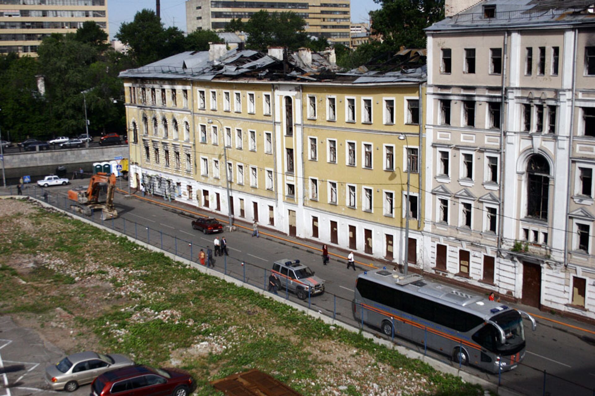 Обрушение дома на Садовнической набережной в Москве - последние новости  сегодня - РИА Новости