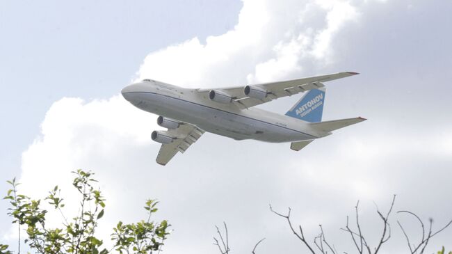 Грузовой самолет Ан-124. Архивное фото