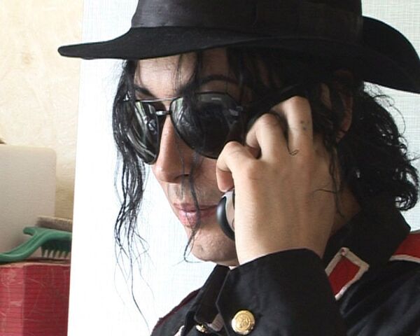 Московский Майкл Джексон на грани нервного срыва из-за смерти кумира