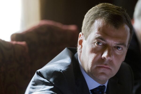 Медведев назвал ЖКХ черной дырой с точки зрения энергоэффективности