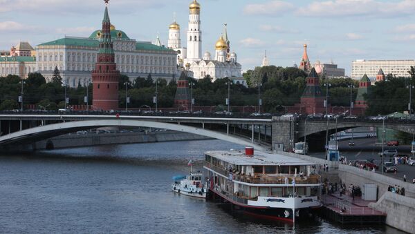 Случаи загрязнения Москвы-реки промышленными отходами. Справка
