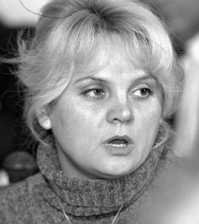 Элла Памфилова