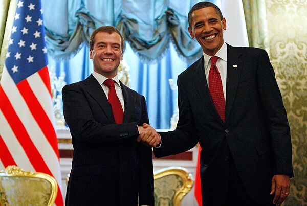 Президенты РФ и США приняли совместное заявление по СНВ