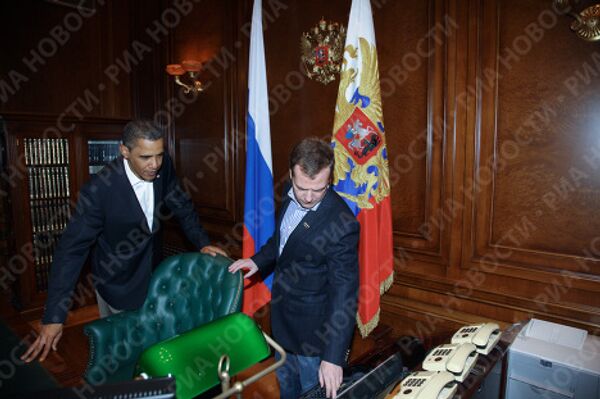 Президент РФ Дмитрий Медведев и президент США Барак Обама подмосковной резиденции Горки.