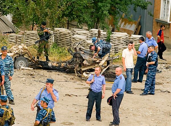 МДВ посмертно наградит погибших при теракте в Грозном милиционеров
