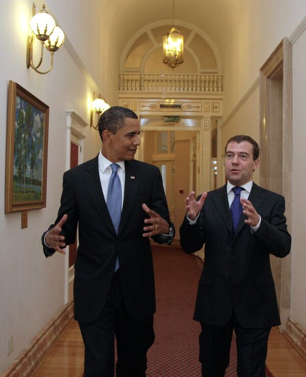 Президент РФ Дмитрий Медведев и президент США Барак Обама. Архив