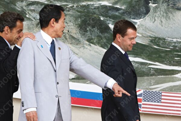 Президент России Д.Медведев на саммите большой восьмерки G8-2009