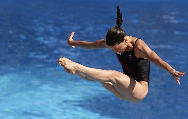 Юлия Пахалина завоевывает золото в прыжках с трамплина на ЧМ в Риме