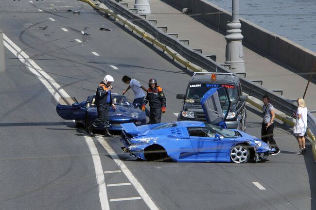 Шоу Bavaria Moscow City Racing