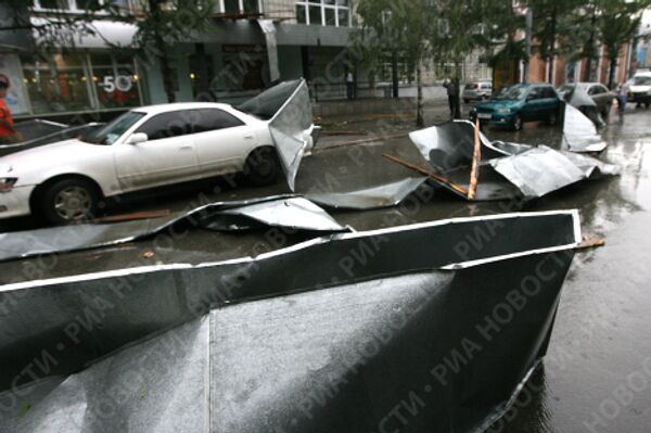 Последствия мощной грозы и урагана в Новосибирской области