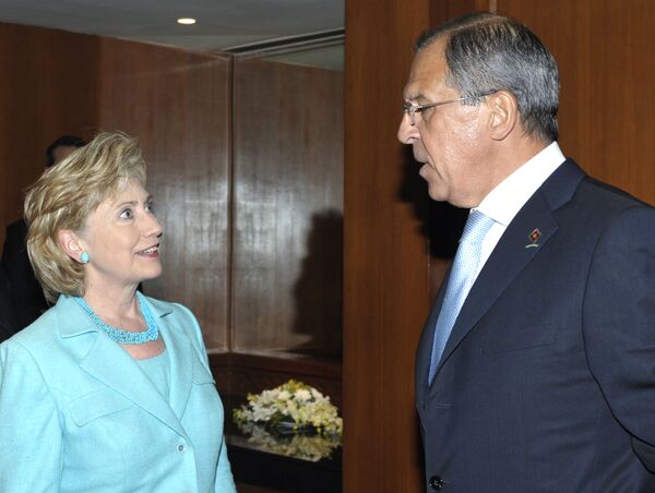 Глава МИД РФ С.Лавров и госсекретарь США Х.Клинтон встретились в Таиланде на острове Пхукет
