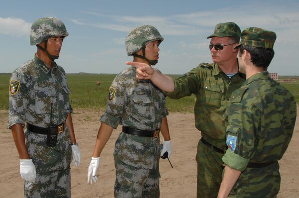 Первая тренировка войск РФ и КНР в рамках учений Мирная миссия- 2009