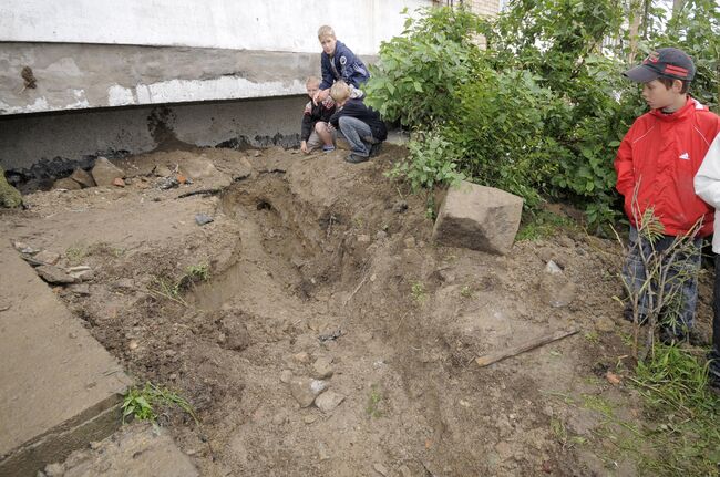 На месте падения учебного снаряда во Владивостоке