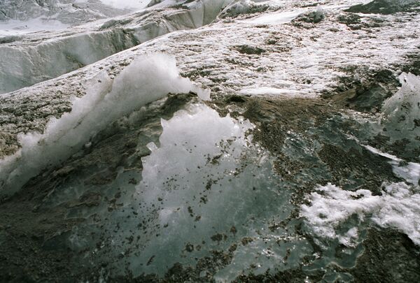 Московские ученые взвесят ледник Колка