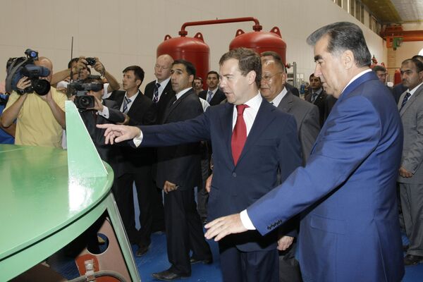 Второй день рабочего визита президента РФ Д.Медведева в Республику Таджикистан