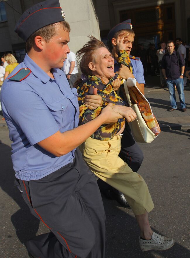 Марш несогласных прошел в Москве