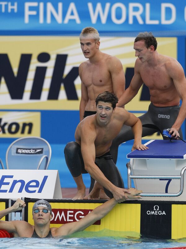 Мужская сборная России по плаванию завоевала серебро в эстафете 4х200 м на ЧМ в Риме