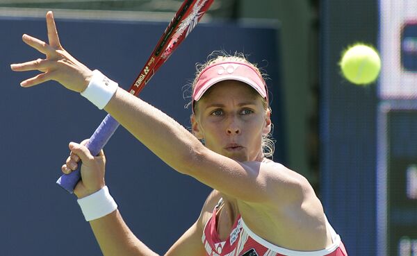 Российская теннисистка Елена Дементьева на теннисном турнире в Стэнфорде