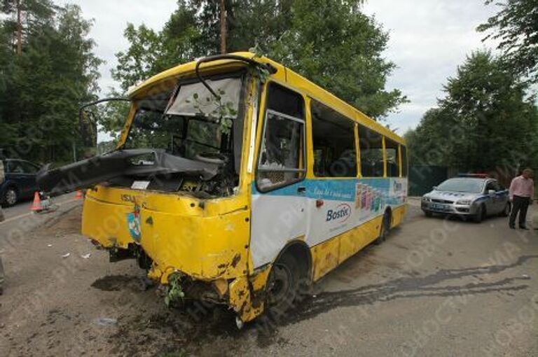 ДТП с участием маршрутного автобуса на Рублево-Успенском шоссе