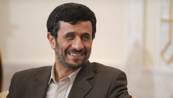 Президент Ирана Махмуд Ахмадинежад заявил на пресс-конференции в Нью-Йорке, что МАГАТЭ может тщательно изучить новый завод по обогащению урана, о строительство которого стало известно в пятницу.