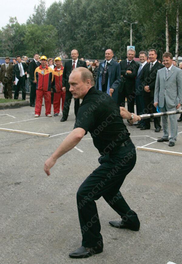 Президент России посетил Ижевск