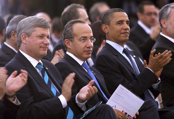 Премьер министр Канады Стивен Харпер, президент мексики Фелипе Кальдерон, президент США Барак Обама