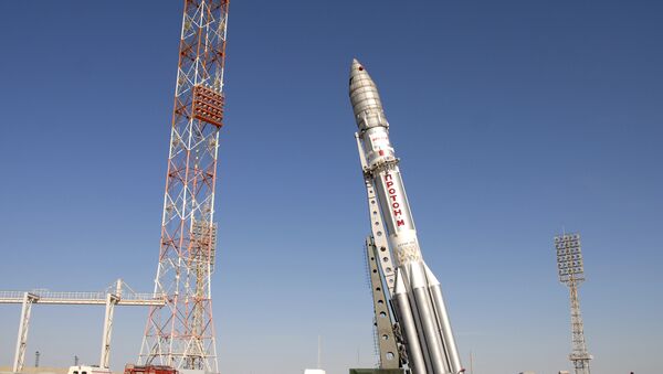 Ракета Протон-М вывезена на техническую станцию космодрома Байконур