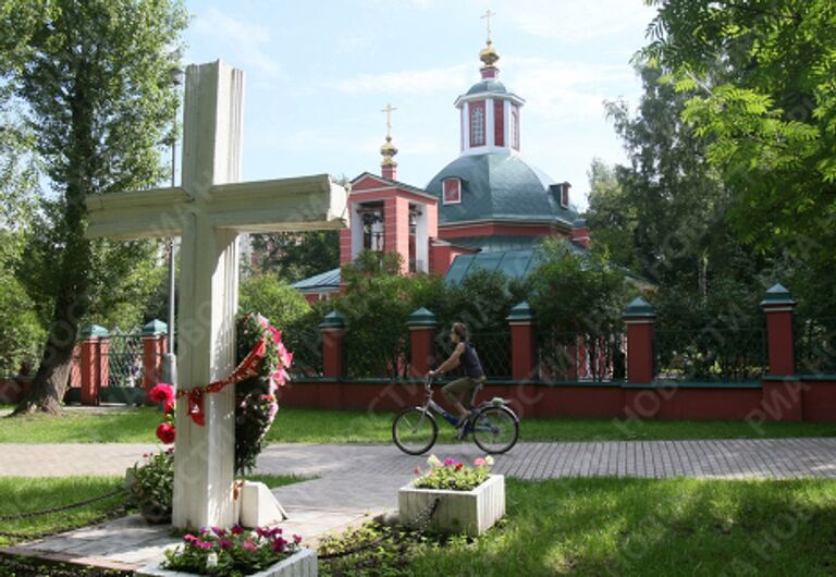 Парк-усадьба Воронцово в Москве