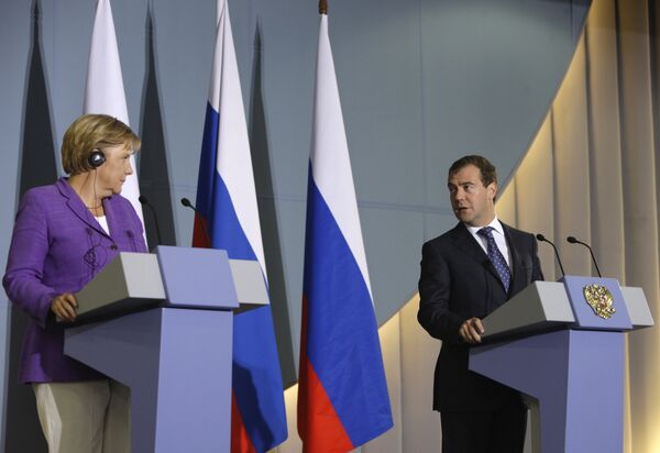 Президент РФ Д.Медведев с Федеральным канцлером Германии А.Меркель провели итоговую пресс-конференцию в Сочи