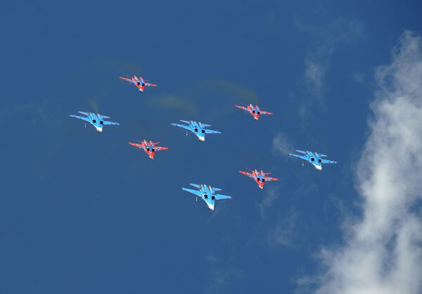 Тренировочные полеты в Жуковском в преддверии открытия МАКС-2009