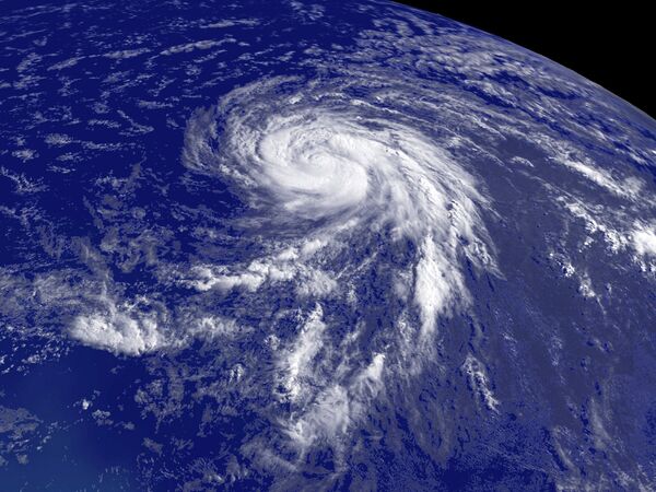 Ураган Билл в Карибском море усилился до третьей степени опасности