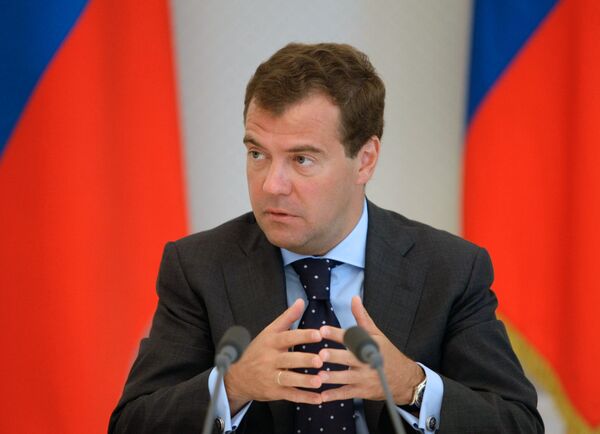 Президент РФ Дмитрий Медведев в понедельник в Бурятии проведет совещание на тему энергобаланса в Сибирском федеральном округе