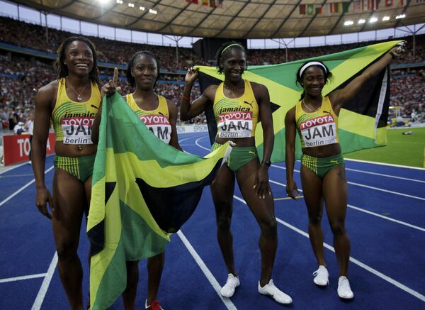 Сборная Ямайки завоевала золото в эстафете 4 по 100 метров
