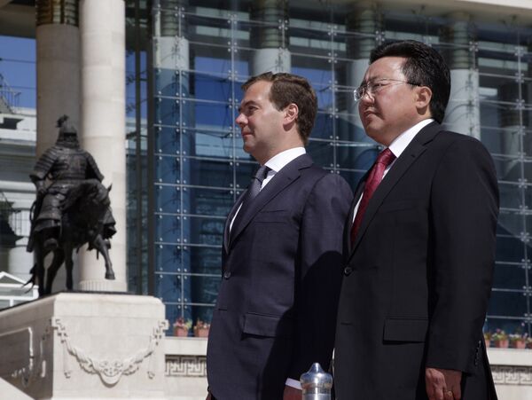 Президент РФ Дмитрий Медведев встретился с президентом Монголии Цахиагийном Элбэгдоржем
