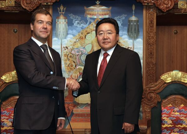 Встреча президентов России и Монголии Дмитрия Медведева и Цахиагийна Элбэгдоржа