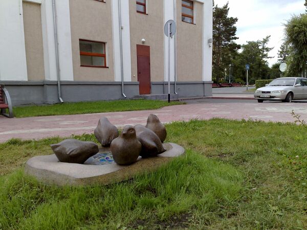 Памятник луже в Кемерово