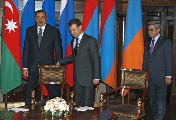 Президент РФ принял участие в переговорах по проблеме Нагорного Карабаха. Архив