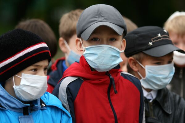 Милиция в Чите будет штрафовать не желающих носить маски от гриппа