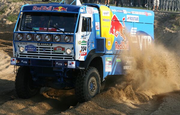 Старт международного ралли Шелковый путь-2009 серии Дакар (Dakar series)
